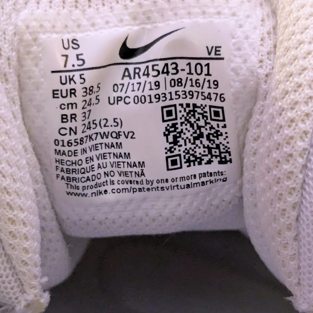 Nike Renew In-Season TR 9 Women's Training Shoes Size 7.5 White - Picture 12 of 12